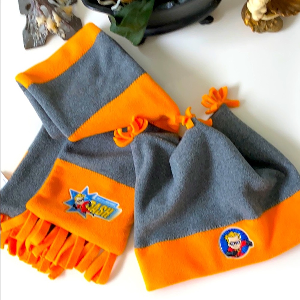Dash Beanie & Scarf Set
